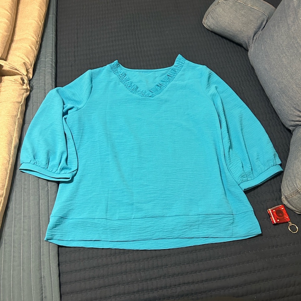 Lot of 8 tops